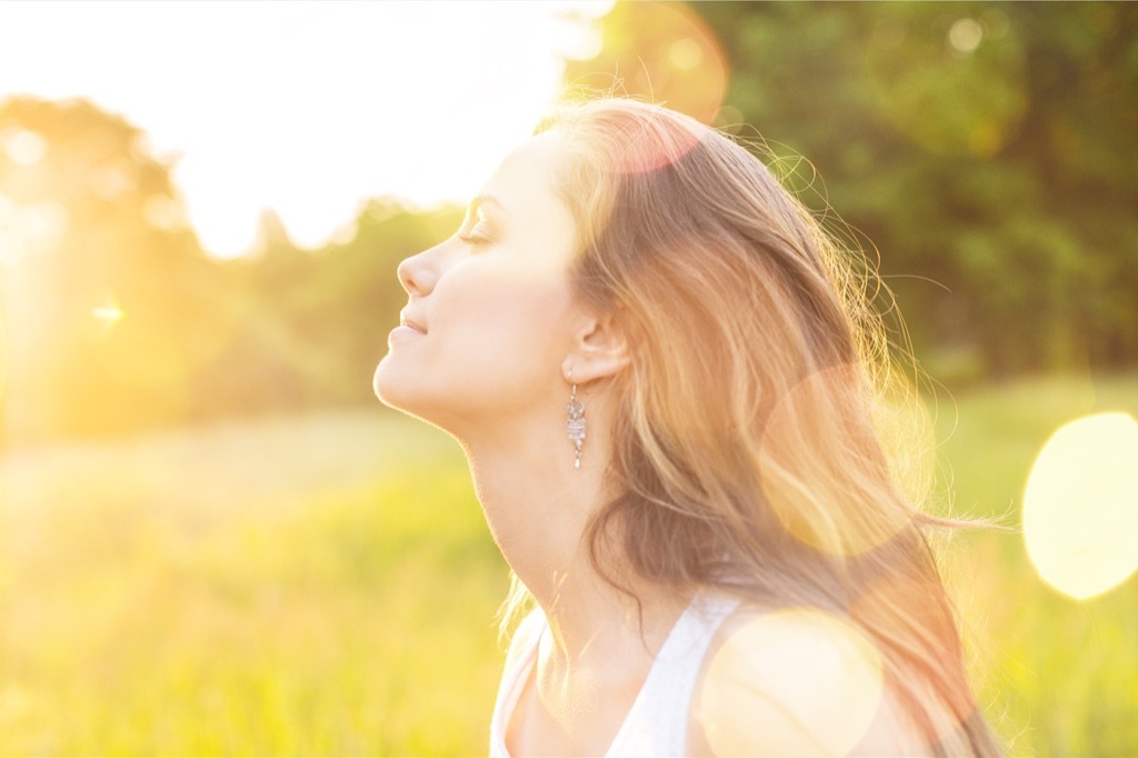 staying out of the sun keep wrinkles away