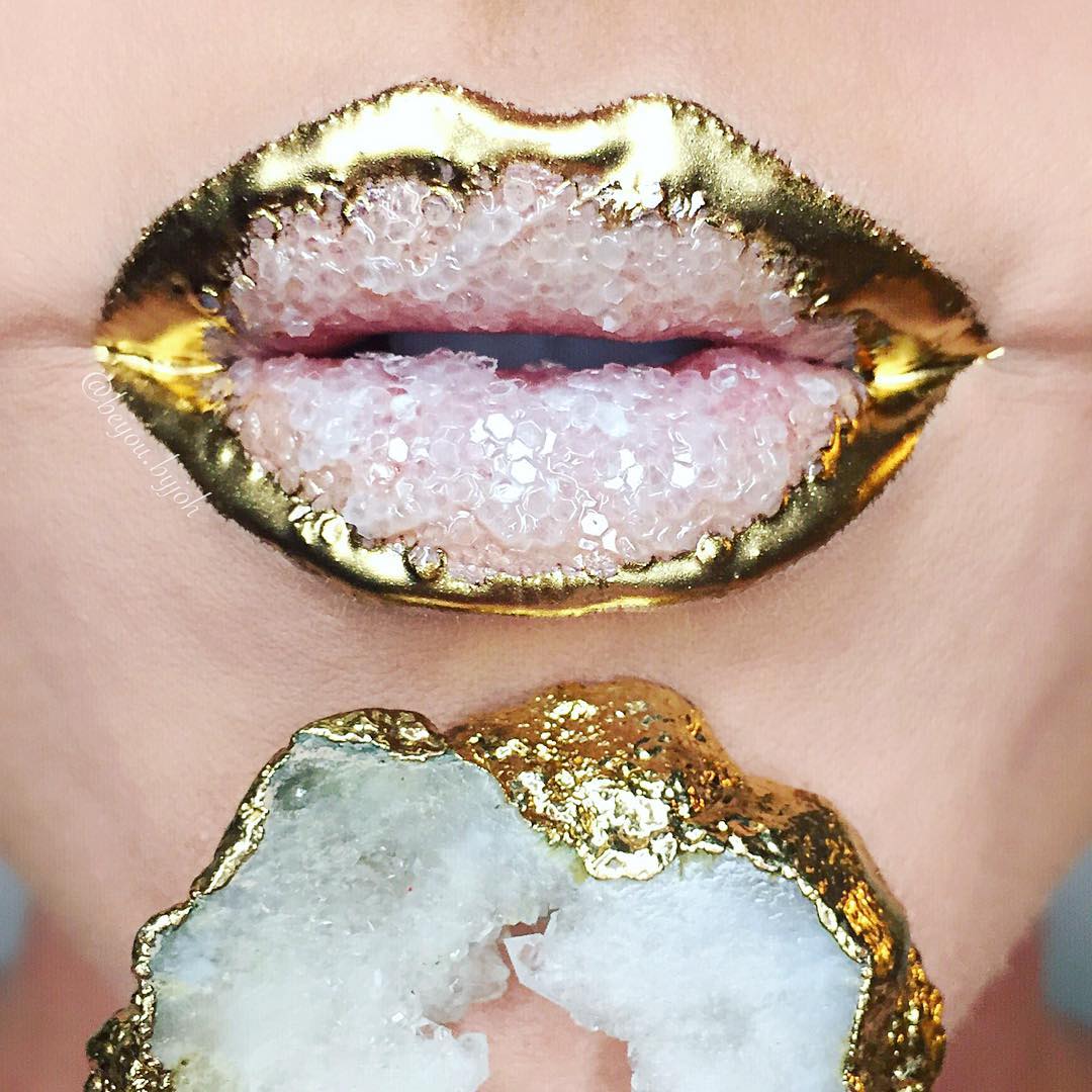 crystal-lips-the-hottest-beauty-trend-this-year-by-makeup-artist-johannah-adams-02