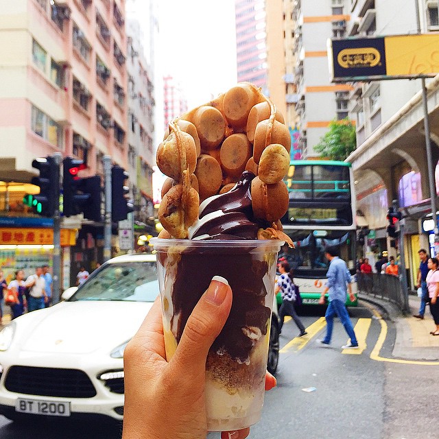 this-street-food-instagram-account-girl-eat-world-will-make-your-stomach-growl-03