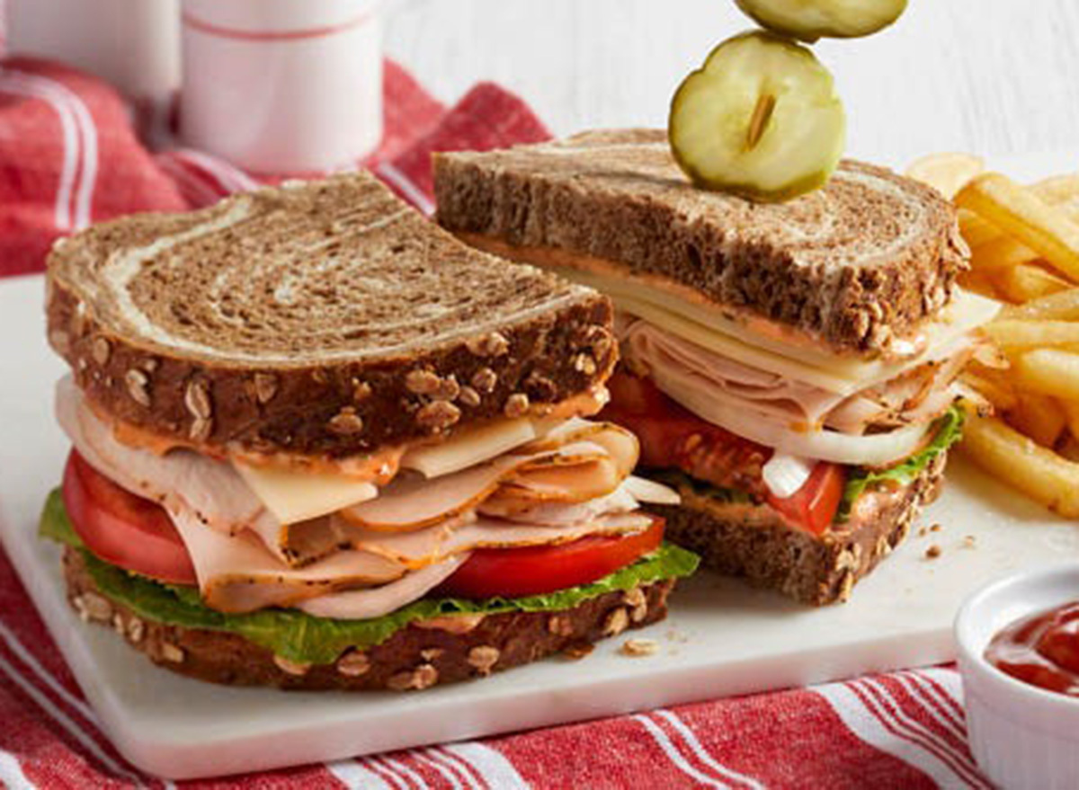 bob evans handcrafted deli turkey sandwich