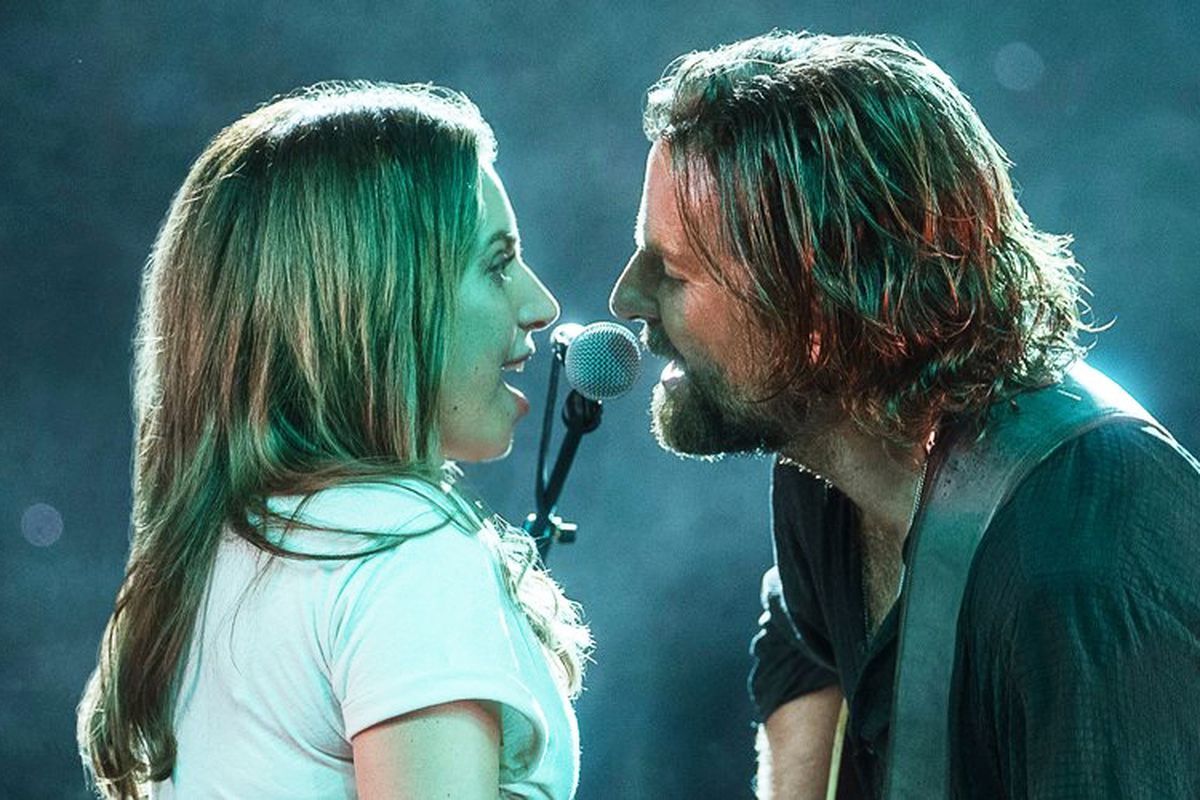 lady gaga and bradley cooper in a star is born