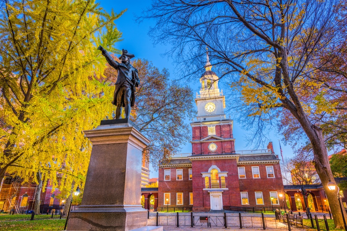 independence hall in philadelphia