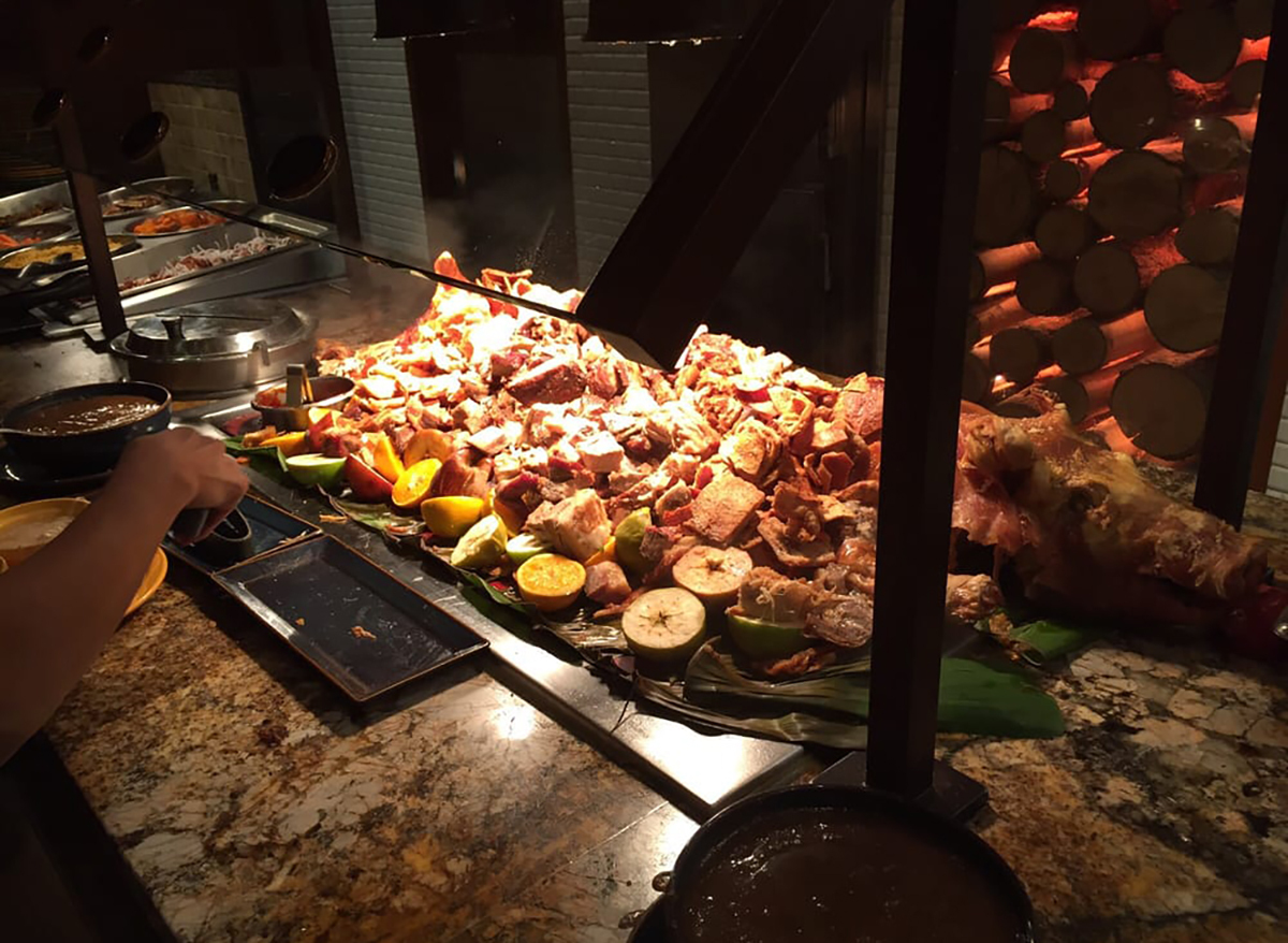 food at seasons buffet in las vegas