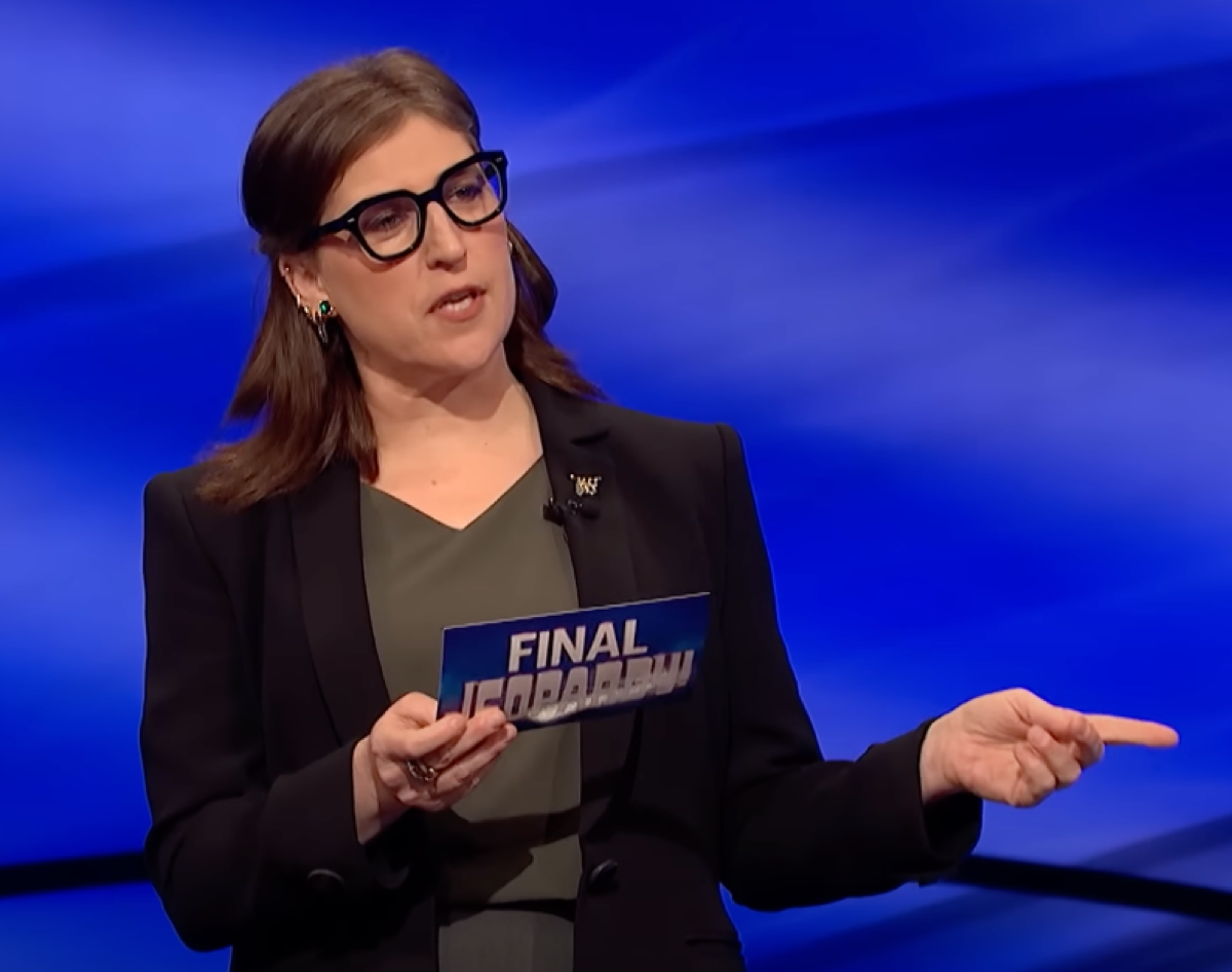 mayim bialik hosting jeopardy