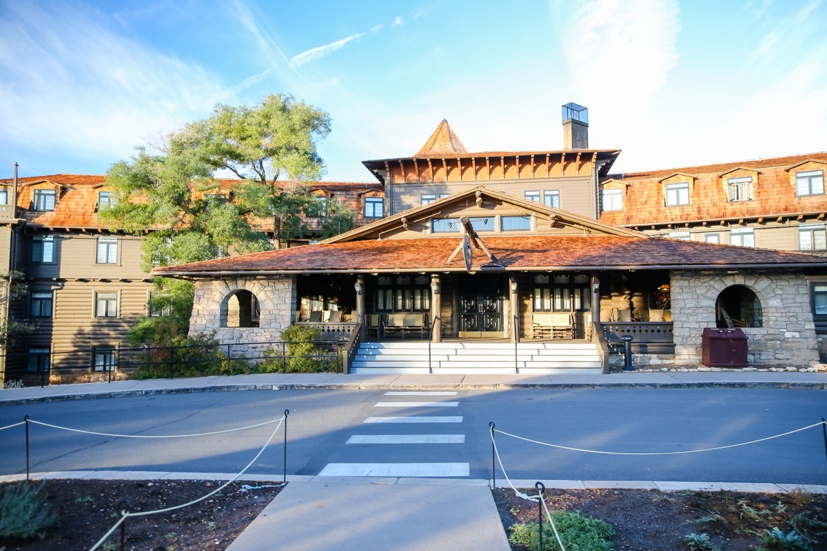 el tovar hotel and dining room entrance grand canyon national park