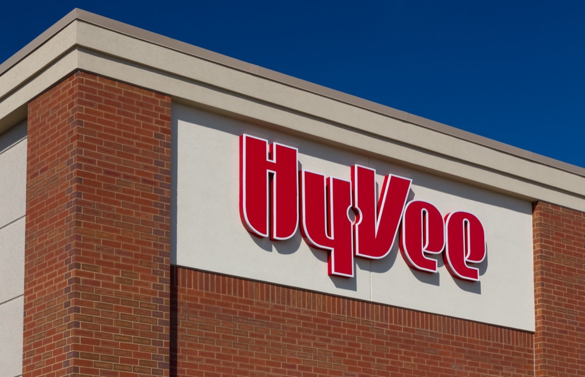 a HyVee Store sign in Burnsville, Minnesota