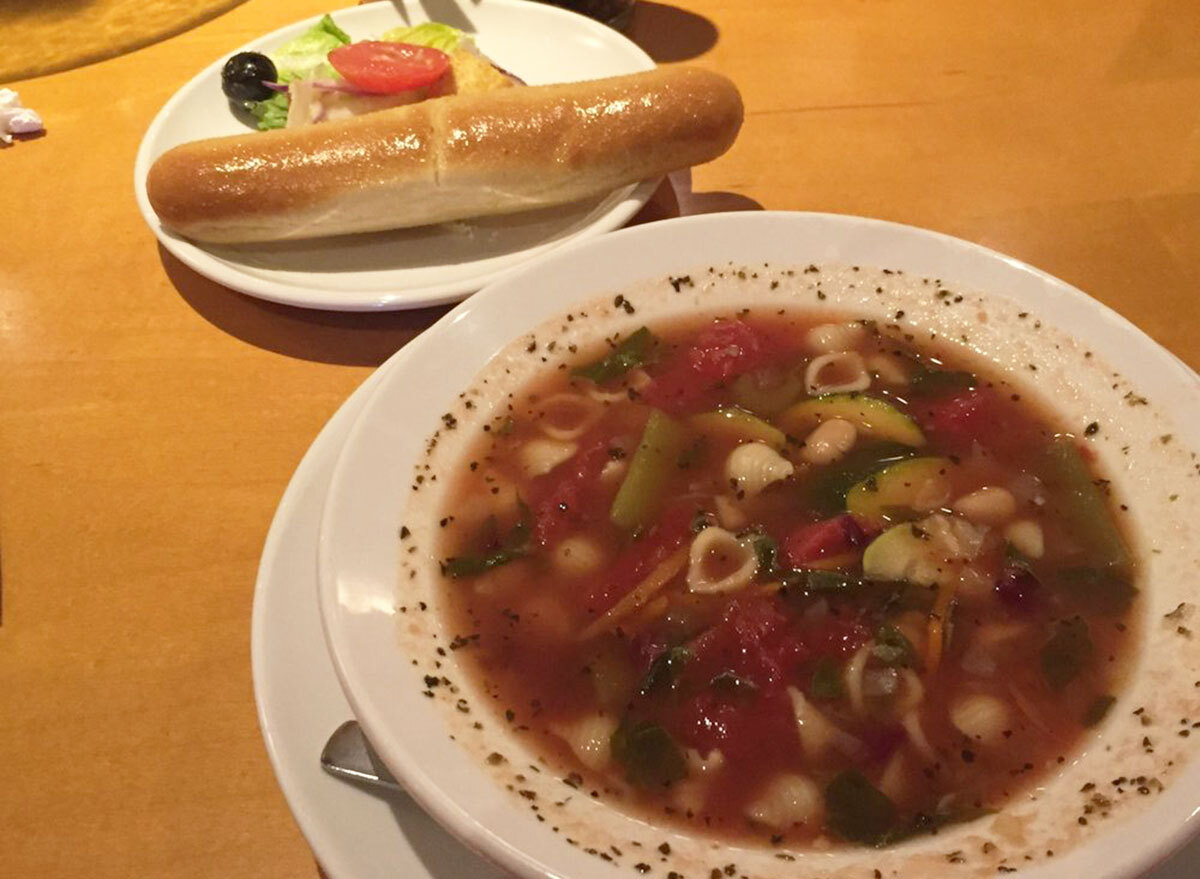 olive garden minestrone soup