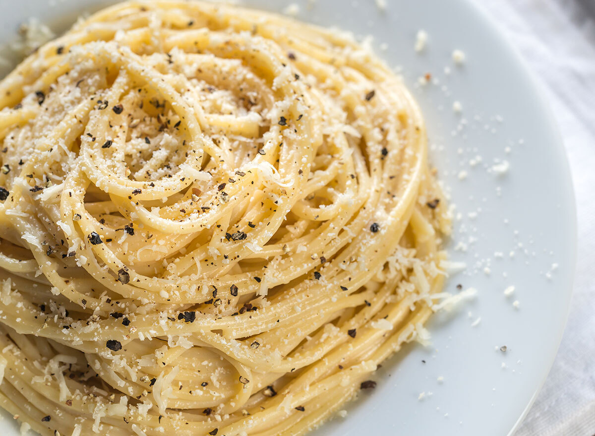 cacio e pepe pasta