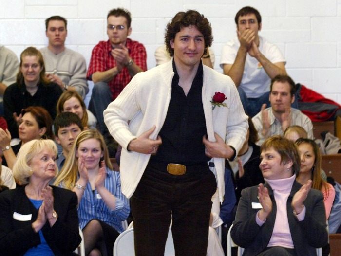 15_Photos_Of_Justin_Trudeau_That'll_Make_Your_Heart_Skip_a_Beat_08