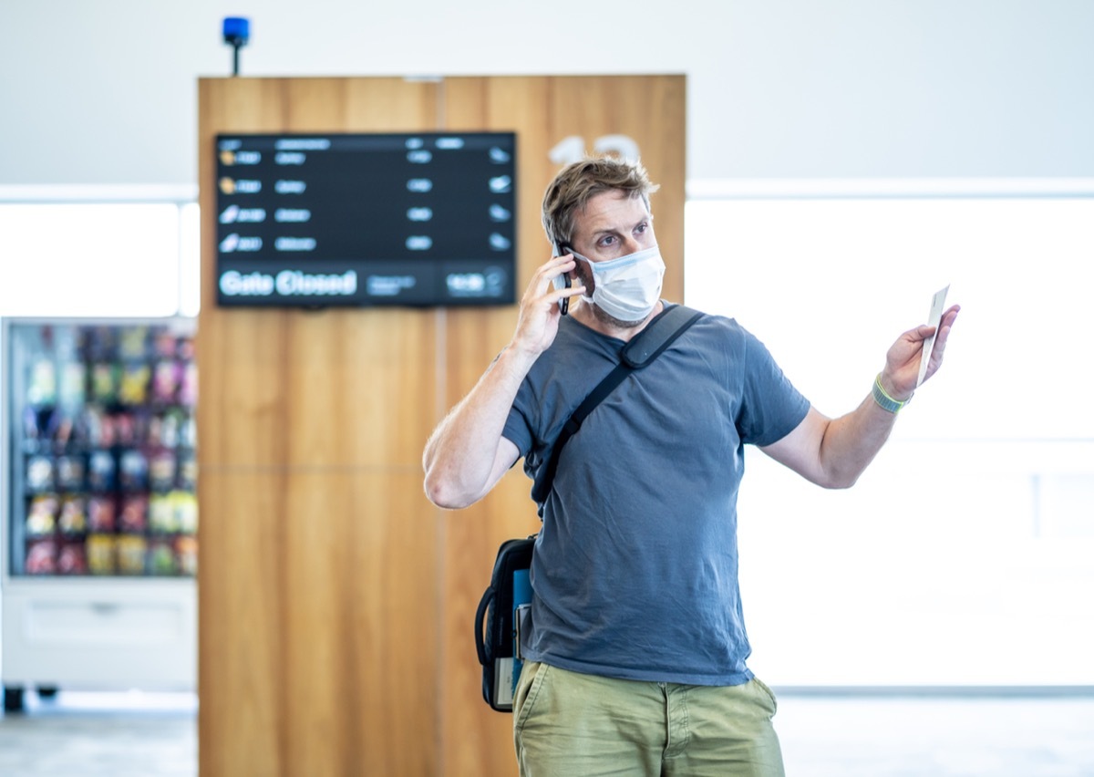 stranded passenger trying to call customer service