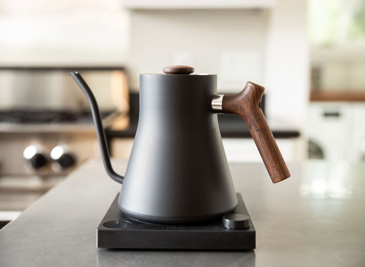 electric kettle