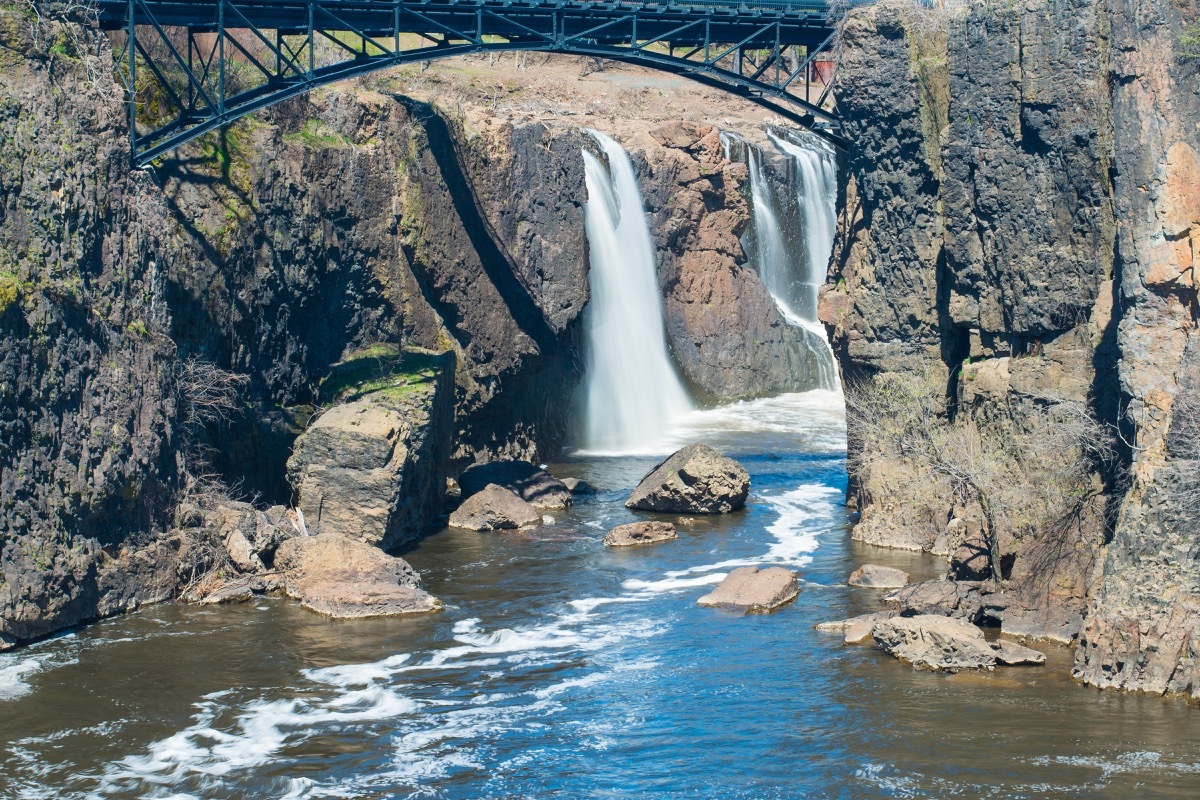 passaic new jersey water fall, heart attack cities