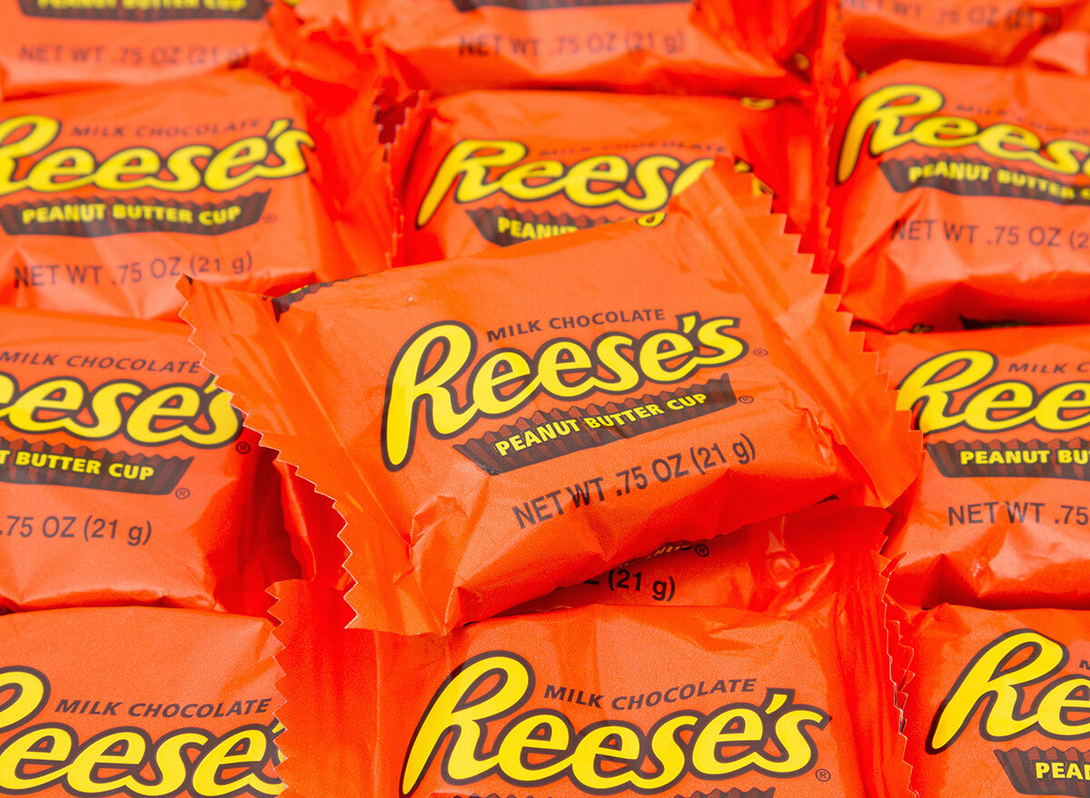 texas reeses peanut butter cups