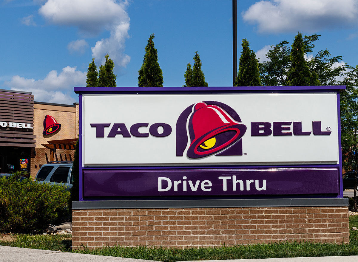 taco bell drive thru sign