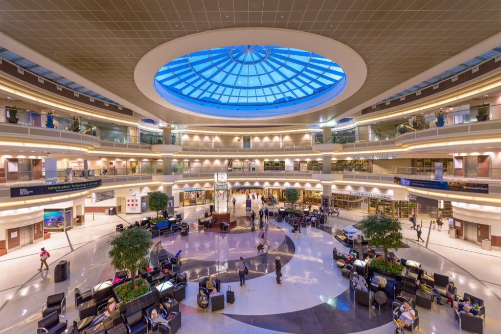 main hub of atlanta international airport