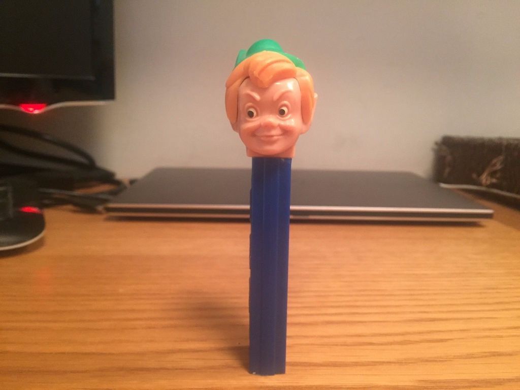 vintage peter pan pez dispenser