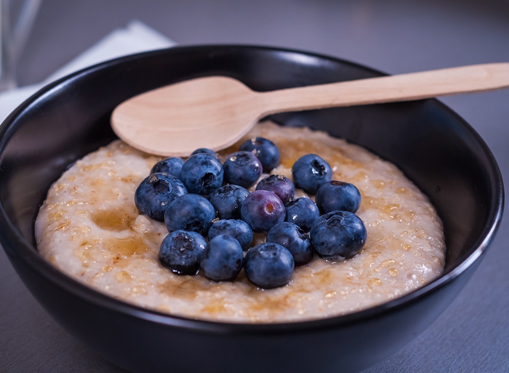 Breakfast porridge with blueberries