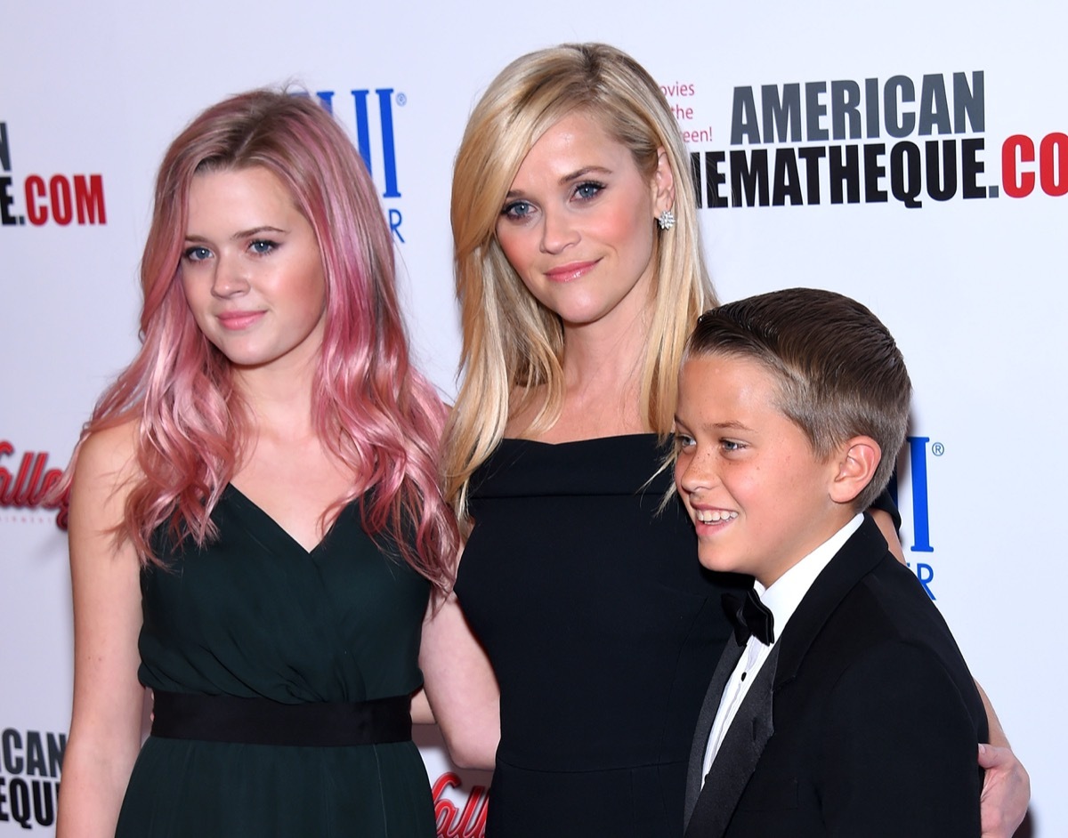 Reese Witherspoon and kids 2015