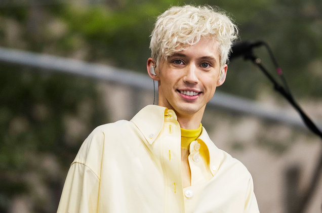 12 Reasons We Love Troye Sivan #4| Her Beauty