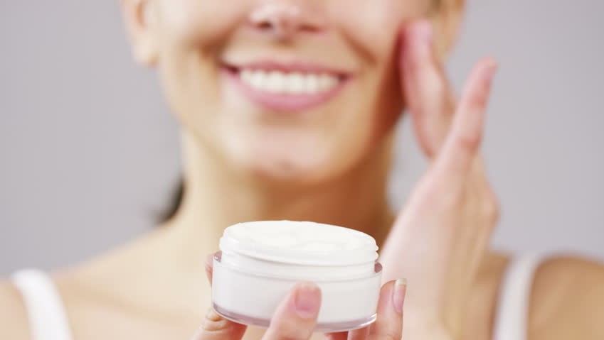 Try advanced moisturization at night. | 9 Simple Tips to Relieve Dry Skin Fast | Her Beauty