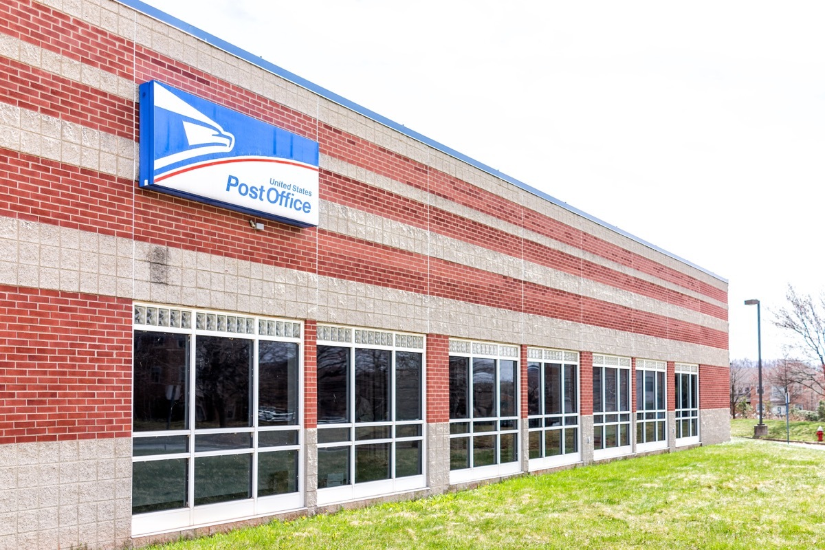 United States Postal Service USPS office exterior in Loudoun County, Virginia with nobody