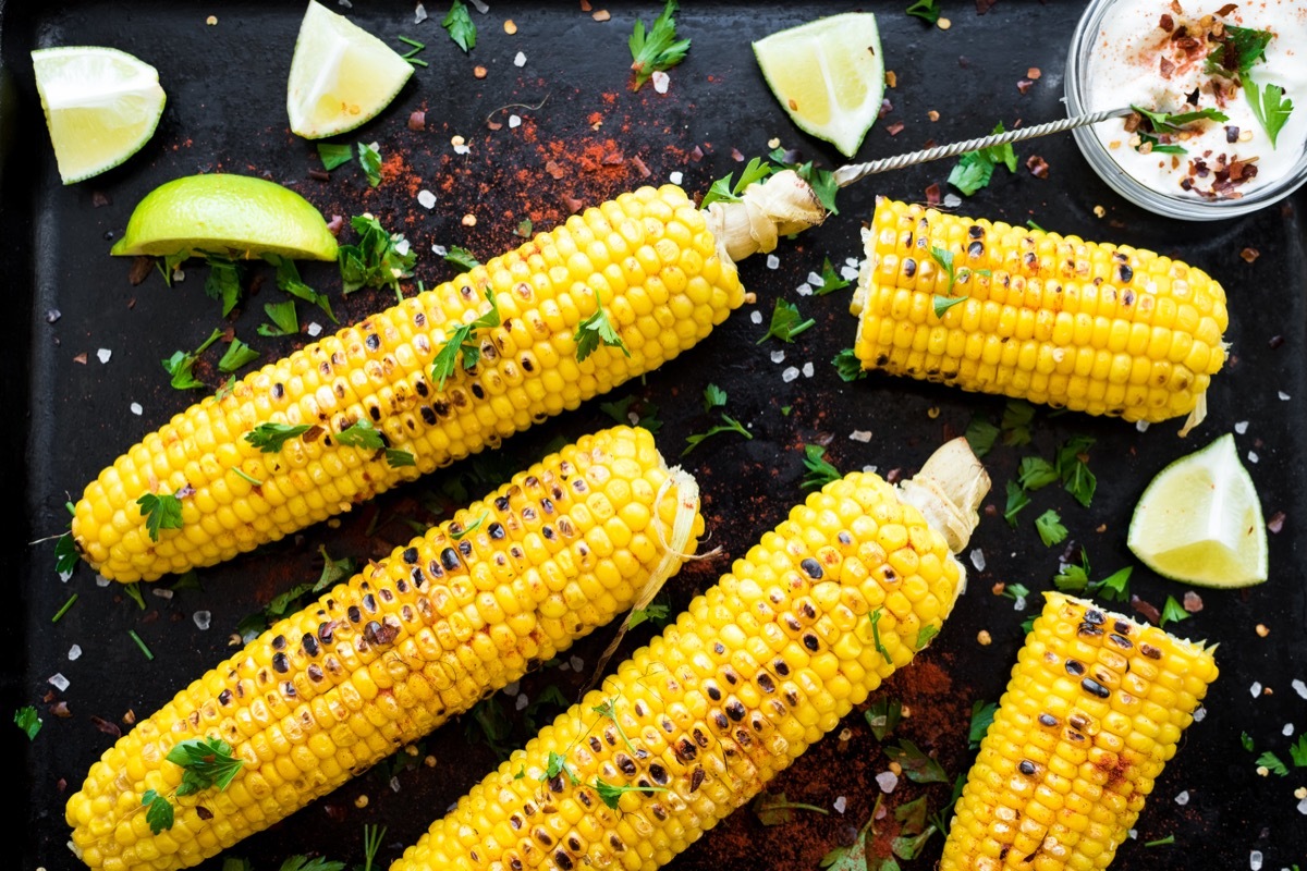 corn on the cob, mexican style, limes