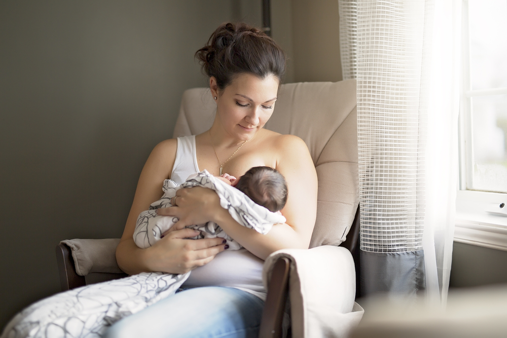 breastfeeding with big boobs