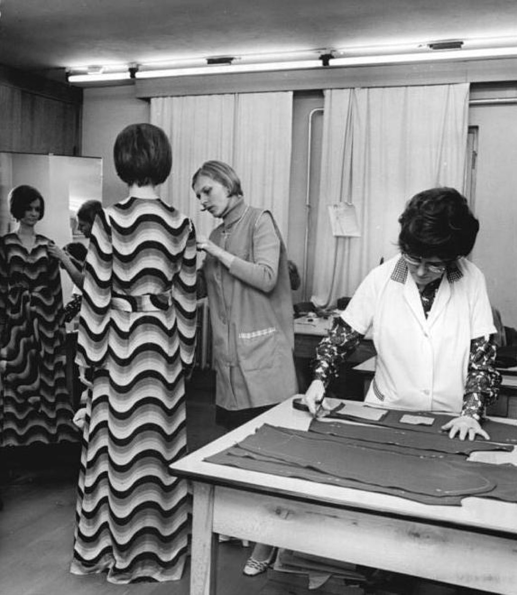 1970s fashion maxi dresses