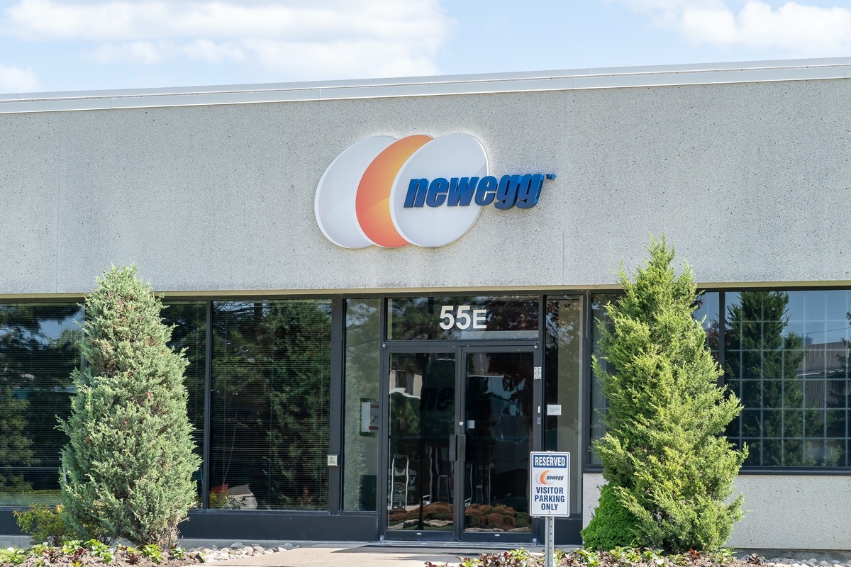 newegg store exterior